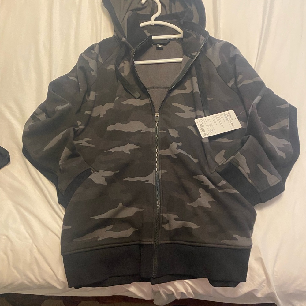 Athleta Women's Gray & Black Camo Zip Hoodie